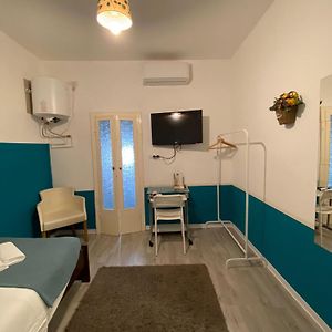 Private Bathroom Single Room